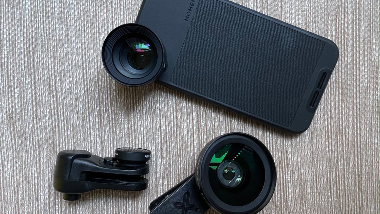 wirecutter moment lens